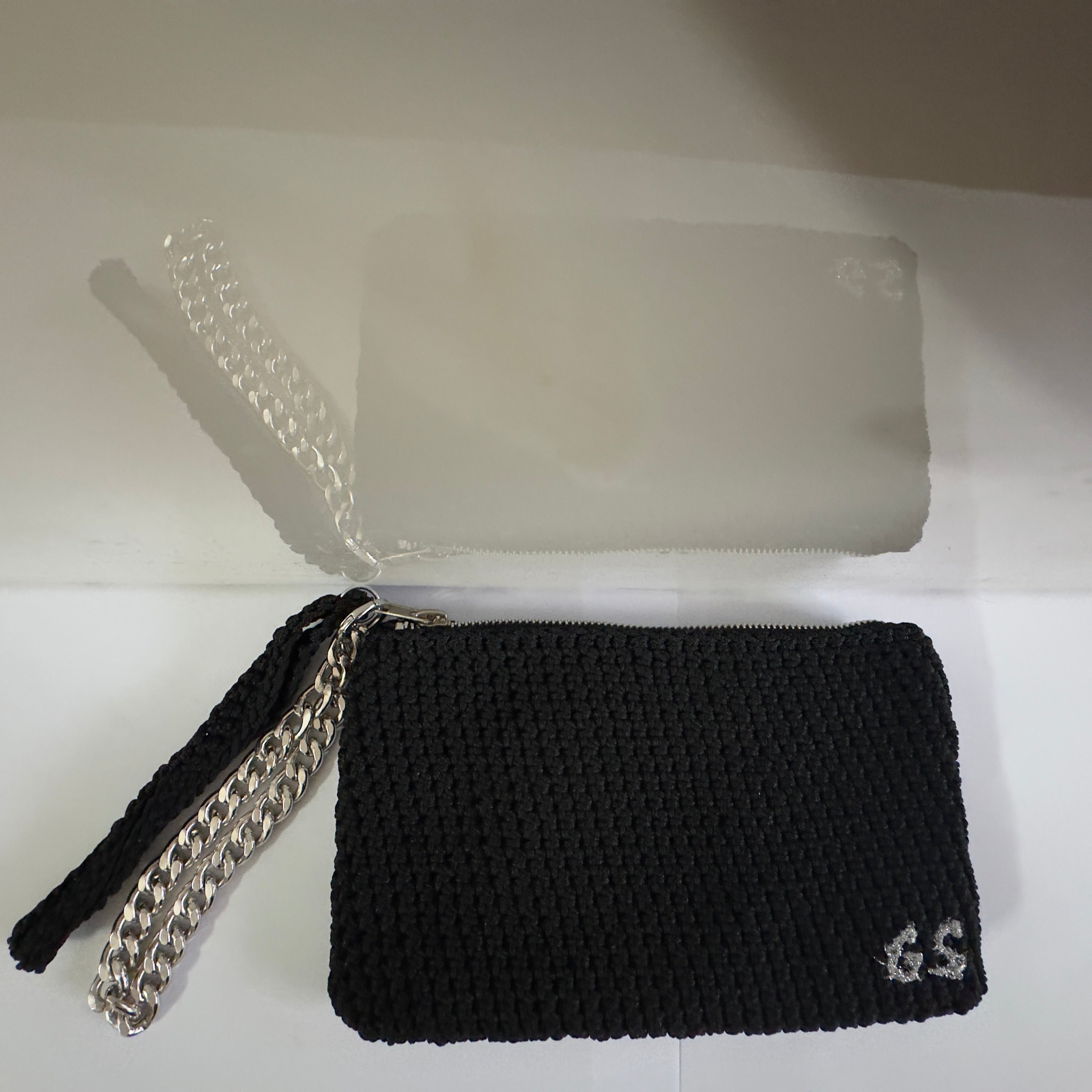 Pochette per Uomo con iniziali ricamate a mano